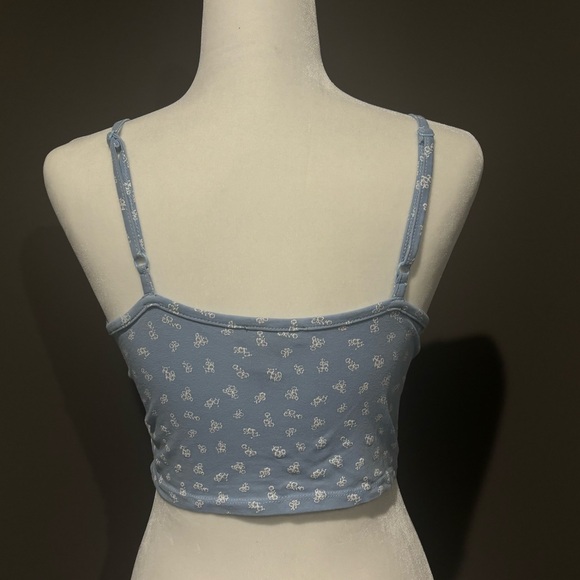 Blue floral cropped tank - Picture 2 of 3